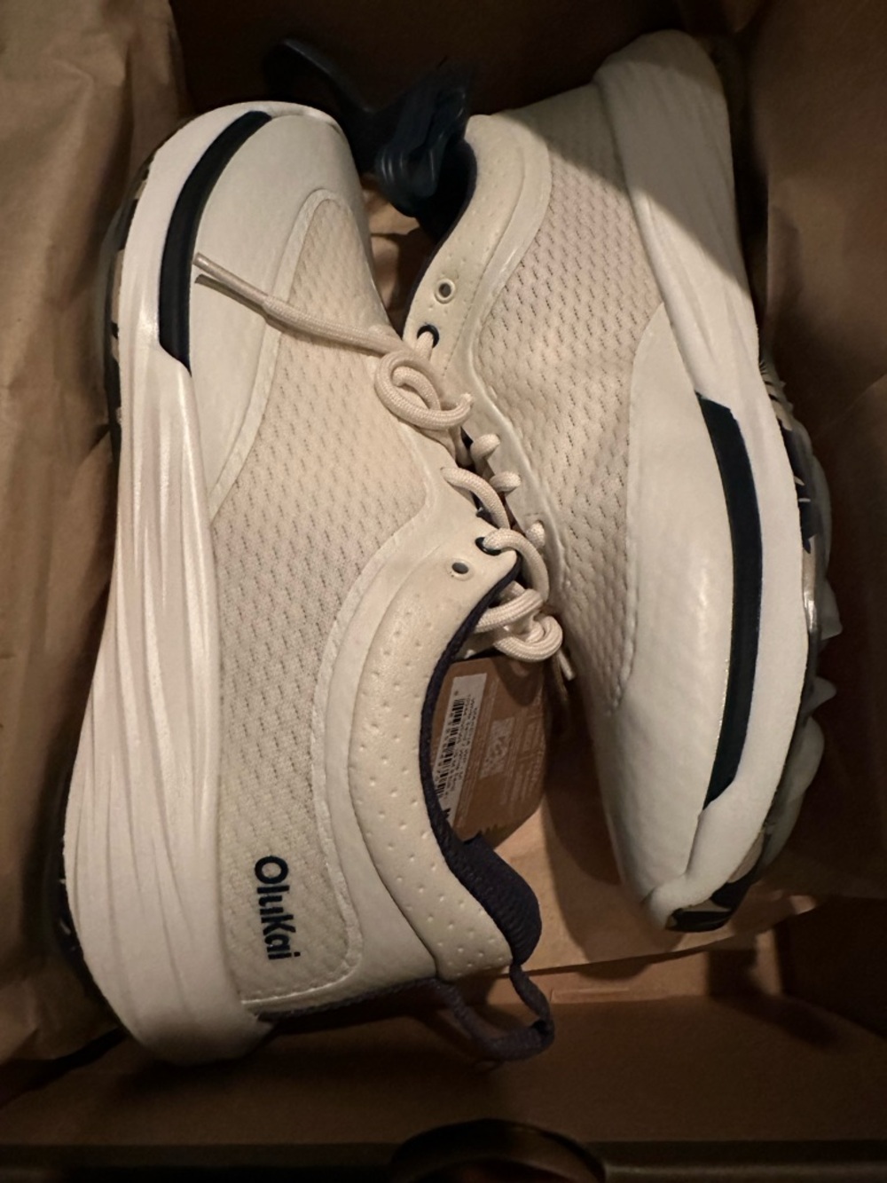 Olukai Makena WP White Sand Golf Shoe Men's 8M New with tags & in original Box